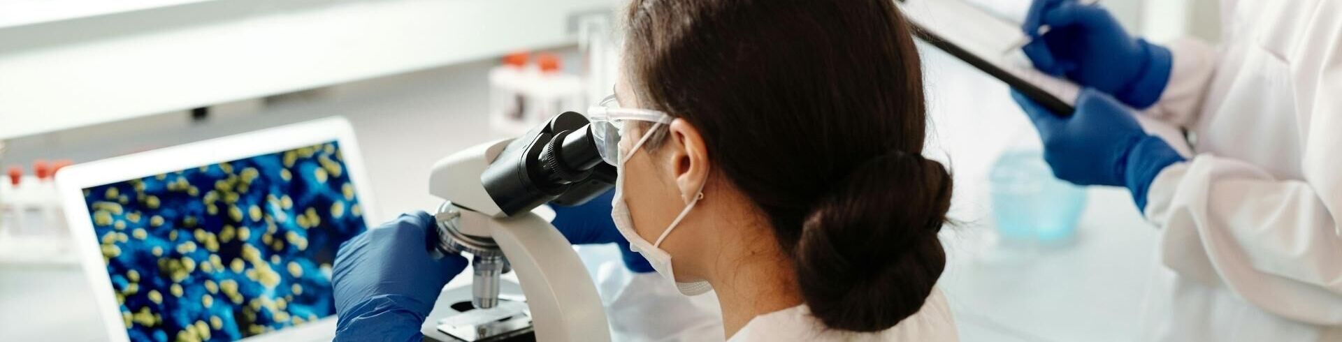 infirmier laboratoire