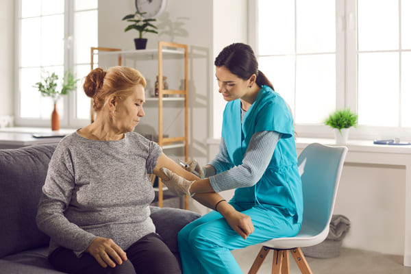 soins infirmiers à domicile